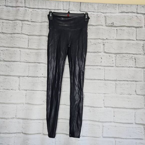 Spanx High Rise Faux Leather Leggings Size Small Solid Black Stretch - Picture 1 of 13